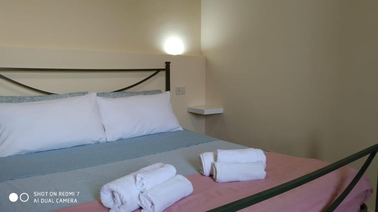 La Pigna Apartment Palermo Bagian luar foto