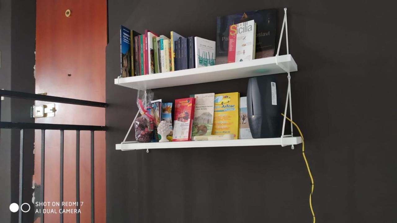 La Pigna Apartment Palermo Bagian luar foto