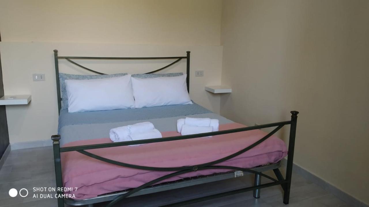 La Pigna Apartment Palermo Bagian luar foto