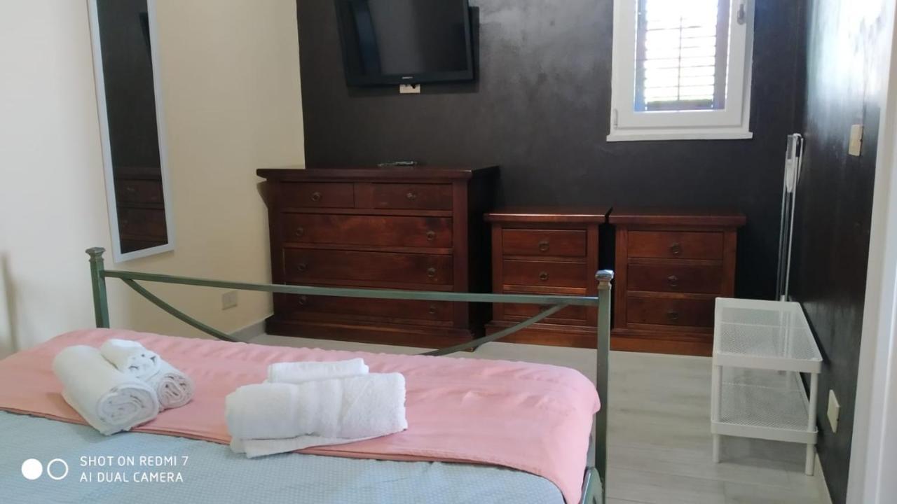 La Pigna Apartment Palermo Bagian luar foto